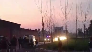 मिलक: बड़ागाँव सरइ में डॉ.भीमराव अंबेडकर की प्रतिमा लगाने के विवाद में चलीं गोलियां, एक युवक की हुई मौत व कई लोग हुए घायल