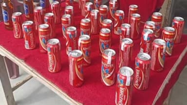 सतगावां: सतगावां पुलिस ने दर्शननाला चेकपोस्ट के समीप से 36 बीयर की केन एवं 5 बोतल अंग्रेजी शराब किया बरामद