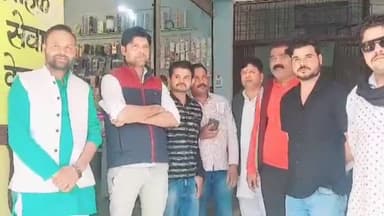 मऊरानीपुर: मऊरानीपुर नगर पालिका की मासिक बैठक में पार्षद हुए नाखुश, पार्षदों ने लगाए गंभीर आरोप