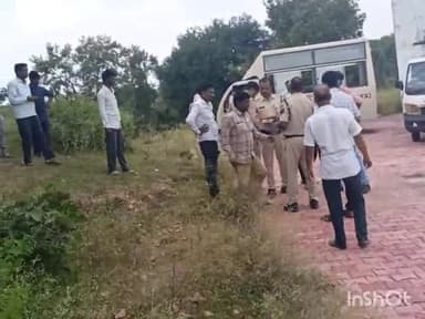 बल्देवगढ़: नारायनपुर में फांसी लगाकर आत्महत्या करने वाले युवक के शव का बल्देवगढ़ CHC में किया गया पोस्टमार्टम