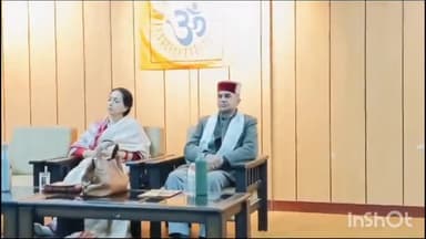 मंडी: एसपीयू में मातृ वंदना विशेषांक का हुआ विमोचन, कार सेवको को भी किया सम्मानित