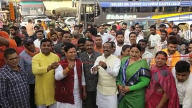 सिंगरौली विधायक रामनिवास शाह ने फीता काटकर पूजा अर्चना कर अयोध्या के लिए बस को किया रवाना !