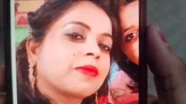 झांसी: भट्टगाँव निवासी युवती लेखपाल की गर्लफ्रैंड ने इश्क में धोखा मिलने पर जहर खाकर की आत्महत्या