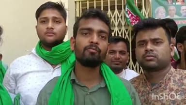 मुंगेर: छात्र राजद ने चुनाव की मांग को लेकर मुंगेर विश्वविद्यालय में जड़ा ताला