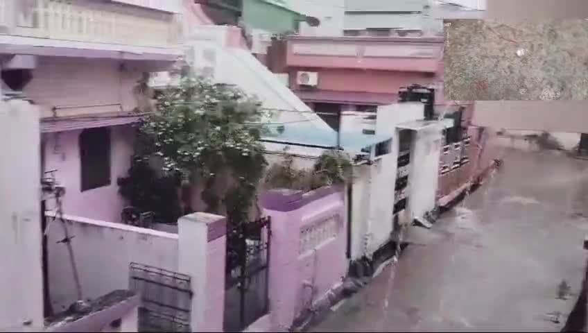 धंबोला क्षेत्र में शनिवार शाम को तेज हवाओं के साथ हुई ओलावृष्टि,15 मिनट तक बेर की साइज की हुई। मौसम खराबी से चिंतितकिसान