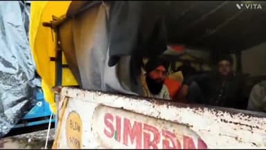 अम्बाला: शंभू बॉर्डर पर बरसात के मौसम में भी अपनी मांगों को लेकर डटे हुए हैं किसान