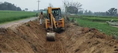 सुल्तानपुर: सुलतानपुर:किसान दिवस में किसानों की शिकायत का लिया गया संज्ञान,शुरू हुआ नहर खुदाई का कार्य