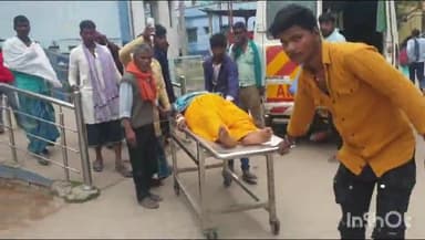 मानसी: सुगरकोल घाट पर मिट्टी काटने के दौरान धंसना गिरने से महिला हुई घायल, सदर अस्पताल में चल रहा उपचार