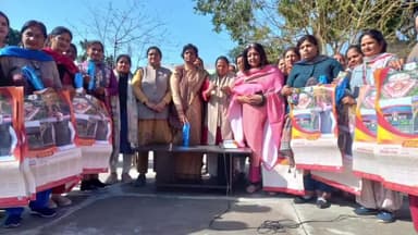 कालका: कालका विधानसभा के पिंजौर मण्डल की राजकीय विद्यालय मे नारी शक्ति वंदन अभियान की शुरुआत की गई, पूर्व विधायक रही मौजूद