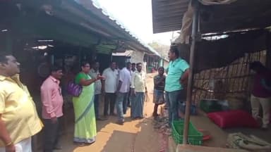 விருத்தாசலம்: விருத்தாசலத்தில் காய்கறி மார்கெட்டில் வாடகை செலுத்தாத 3 கடைகளுக்கு 'சீல்'