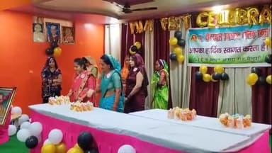 मैनपुरी: शहर के एक विद्यालय में मॉम फेस्ट सेलिब्रेशन कार्यक्रम हुआ आयोजन, बीएसए दीपिका गुप्ता रही मौजूद।