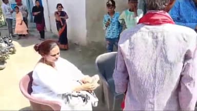 लुहसी गांव के पास अनियंत्रित  वाहन ने भाई बहन को कुचला. बहन की मौके पर हुई मौत. भाई   की हालत है गंभीर