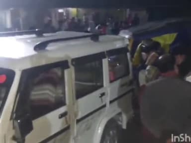 काराकाट: बिक्रमगंज-डिहरी पथ पर सोमवार की रात थाना क्षेत्र के करूप में अज्ञात वाहन की टक्कर से एक महिला की हुई मौत, बच्चा जख्मी