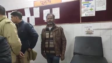 इटावा: अशोक नगर सहरिया में पुलिस से शिकायत करने पर हिस्ट्रीशीटर ने व्यक्ति को असलहा की बट मारकर किया घायल, जांच में जुटी पुलिस