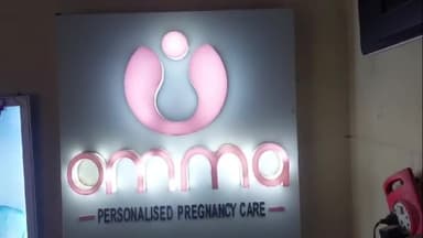 मैनपुरी: कोतवाली क्षेत्र निवासी पीड़ित पति ने शहर के प्राइवेट अस्पताल पर गलत उपचार से पत्नी की हालत बिगड़ने का लगाया आरोप