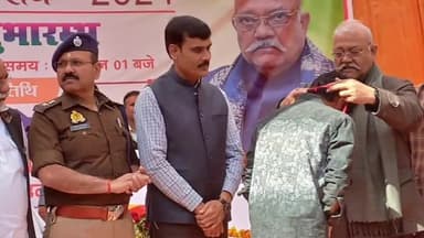 हरदोई: CSN पीजी कालेज पहुंचे विधान परिषद के सभापति, कहा अनुशासन का हमारे जीवन में बहुत महत्व