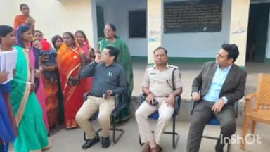 मांडू: आगामी लोकसभा निर्वाचन 2024 को लेकर जिला निर्वाचन पदाधिकारी व पुलिस अधीक्षक ने मतदान केन्द्रों का किया निरीक्षण