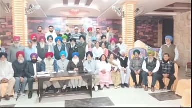 ਬਲਾਚੌਰ: ਸੈਣੀ ਮਹਾਂਸਭਾ ਰਜਿਸਟਰ ਦੀ ਪੰਜਾਬ ਪ੍ਰਧਾਨ ਹਰਜੀਤ ਸਿੰਘ ਲੌਂਗੀਆ ਦੀ ਪ੍ਰਧਾਨਗੀ ਹੇਠ ਕੰਗਣਾ ਪੁੱਲ ਸਥਿਤ ਨਿੱਜੀ ਹੋਟਲ ਵਿੱਚ ਹੋਈ ਮੀਟਿੰਗ