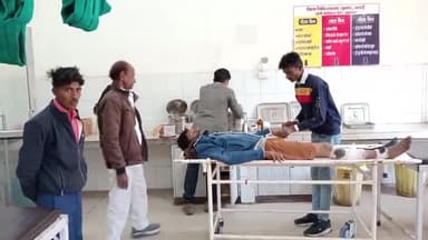 बदायूं: इस्लामनगर पेट्रोल पंप के पास चार पहिया वाहन की टक्कर से बाइक सवार हुआ गंभीर घायल। ईलाज को जिला अस्पताल में कराया भर्ती।