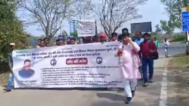 कांके: झारखंड ऊर्जा विकास श्रमिक संघ ने अपनी पांच सूत्रीय मांगों को लेकर धुर्वा स्थित ऊर्जा निगम मुख्यालय का किया घेराव