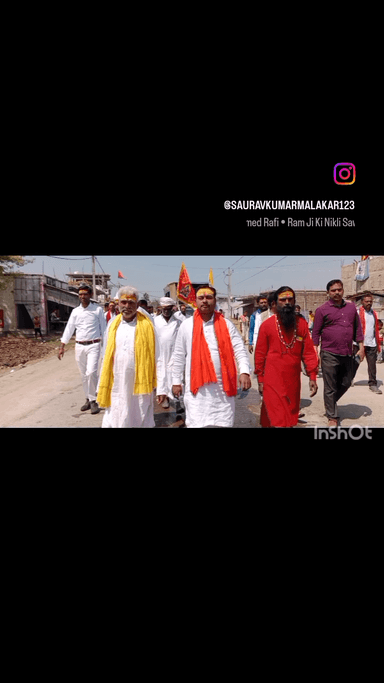 आज हवाई अड्डा वार्ड नंबर 41 स्थित मसान काली शंकर भगवान के मंदिर से शिवरात्रि के पावन पर्व को लेकर आयोजित भव्य कलश कलश शोभायात्रा में वार्ड वासियों के साथ शामिल होते हैं।