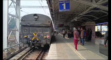 गौनहा: भिखनाठोड़ी रेलखंड पर गौनाहा तक आज से यात्री गाड़ी का परिचालन शुरू