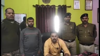 सासाराम: सासाराम रेलवे स्टेशन पर से गुम हुए एक व्यक्ति को RPF थाना के पुलिस ने बरामद करके परिजन को सौंपा
