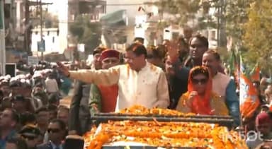 देहरादून: सीएम धामी ने त्यागी रोड से बन्नू स्कूल तक किया मेगा रोड शो