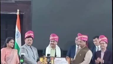 हरदोई: लक्ष्मी पुरवा निवासी डॉ राघवेन्द्र मिश्र को मिला जयशंकर प्रसाद पुरस्कार, लखनऊ विश्विद्यालय में मिला सम्मान