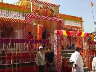 करपी: किंजर में बुड़वा महादेव मंदिर में महा शिवरात्रि को लेकर पूजा अर्चना को उमड़ी महिलाओं की भीड़