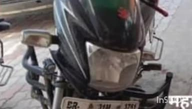 सिधवलिया: महम्मदपुर थाना क्षेत्र से पुलिस ने वाहन जांच के दौरान एक बाइक से 90 लीटर शराब की जब्त