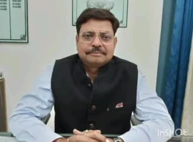 हरदोई: नगर मजिस्ट्रेट ने बताया- कलेक्ट्रेट परिसर साइलेन्स जोन तथा तम्बाकू प्रयोग निषिद्ध क्षेत्र घोषित किया गया