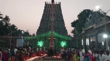 பண்ருட்டி: திருவதிகை அருள்மிகு வீரட்டானேஸ்வரர் திருக்கோவிலில் மகா சிவராத்திரியை முன்னிட்டு சிறப்பு அபிஷேகம், பக்தர்கள் வழிபாடு