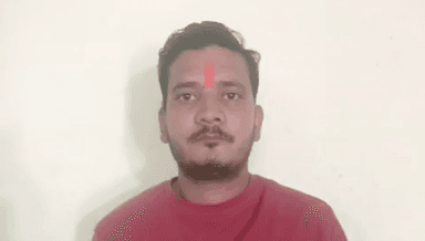 सिंगरौली: नवानगर पुलिस ने 55 लीटर अवैध हाथ भट्ठी की महुआ शराब के साथ एक आरोपी को माजन खुर्द से किया गिरफ्तार