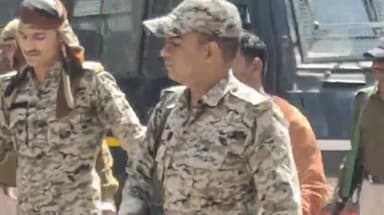 मंदसौर: दो राज्यों में एनडीपीएस एक्ट का तस्कर कमल राणा को डीपीएस एक्ट कोर्ट में सुरक्षा व्यवस्था के बीच किया गया पेश