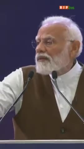 मैं गारंटी देता हूं...अगले शिवरात्रि पर भी ऐसा कार्यक्रम मैं ही करूंगा।

#PhirEkBaarModiSarkar #modi #bjpminoritymorcha