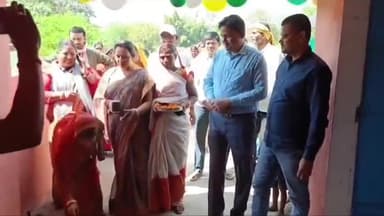 धोरैया: अहीरो गांव में नवनिर्मित आंगनबाड़ी केंद्र का प्रखंड प्रमुख ने किया उद्घाटन