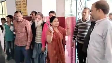 मुरादाबाद: नागफनी थाना क्षेत्र में ट्यूशन पढ़ने गए छात्र की हाई टेंशन लाइन की चपेट में आकर हुई मौत परिवार मे मचा कोहराम