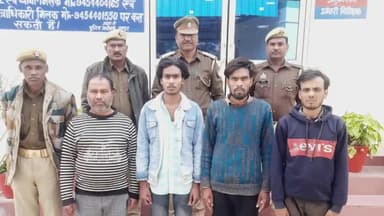 मिलक: मिलक कोतवाली पुलिस ने 4 वांछित अभियुक्तों को भैसोड़ी शरीफ गांव से गिरफ्तार कर कोर्ट में किया पेश, कोर्ट ने भेजा जेल