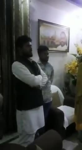 पूर्व #कैबिनेट_मंत्री_माननीय #स्वामी_प्रसाद_मौर्या जी से    #शिस्टाचार #मुलाक़ात... करते हुए।