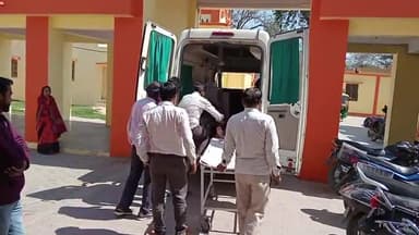 बदायूं: शेखपुरा मंदिर के पास दो बाईकों की टक्कर में एक बाइक सवार दो लोग हुए गंभीर घायल, इलाज को जिला अस्पताल में भर्ती कराया।