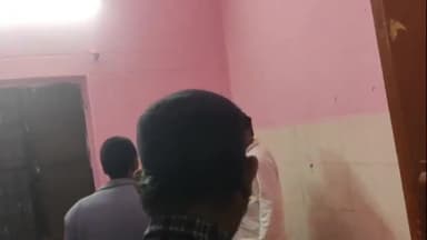 जमुनहा: शिकारी गांव के पास बाइक अनियंत्रित होकर गिरी, 2 लोग हुए घायल