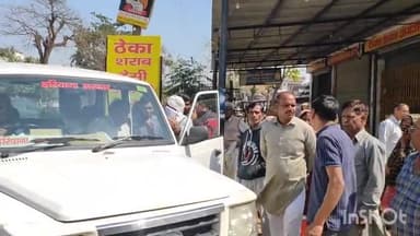 मुलाना: मुलाना टँगेल मार्ग पर स्थित शराब के ठेके को दूसरी जगह शिफ्ट किये जाने की ग्रामीणों ने की मांग,बोले माहौल हो रहा खराब