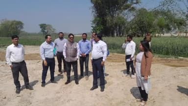 पिपराही: बेलवा सिंगाही मिसिंग लिंक पथ का डीएम ने किया निरीक्षण