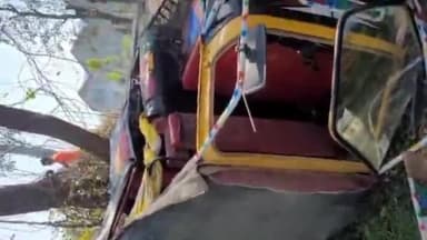 सासाराम: बैजला गांव में अनियंत्रित ऑटो पलटने से ऑटो पर सवार चार लोग हुए घायल