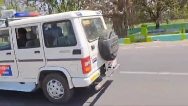 धोरैया: धोरैया थाना को डायल 112 नंबर के पांच वाहन की मिली सौगात, थानाध्यक्ष ने घूम घूम कर लोगों को किया जागरूक