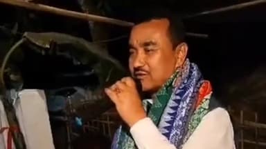 সোণাৰি: ২০ বছৰত নোহোৱা কাম আমি ৫ বছৰত কৰিব বিছাৰিছোঁ : টিয়কহাবি গাঁৱত বিধায়ক ধৰ্মেশ্বৰ কোঁৱৰৰ মন্তব্য