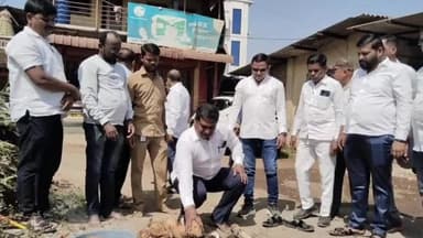 अंबरनाथ: नगर विकास विशेष रस्ता निधीतून जांभिवली गावातील अंतर्गत रस्त्याचे कॉंक्रिटीकरण करणाऱ्या कामाचे भूमिपूजन