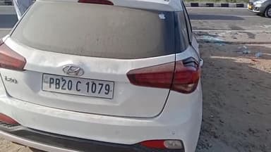 ਬਲਾਚੌਰ: ਨਵਾਂਸ਼ਹਿਰ -ਰੋਪੜ ਮੁੱਖ ਮਾਰਗ ਨਜਦੀਕ ਬੀਕੇਐਮ ਕਾਲਜ ਦੇ ਸਾਹਮਣੇ ਕਾਰ ਅਤੇ ਬਲੈਰੋ ਪਿਕਅਪ ਦੀ ਹੋਈ ਟੱਕਰ ,ਕਾਰ ਚਾਲਕ ਹੋਇਆ ਜਖਮੀ