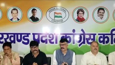 कांके: रांची स्थित कांग्रेस प्रदेश कार्यालय में कांग्रेस प्रदेश अध्यक्ष ने चुनावी बॉन्ड को लेकर बीजेपी पर साधा निशाना